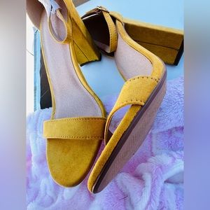 New yellow HEELS